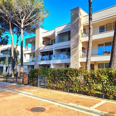 San Pietro With Private Garden - 280 Durrës