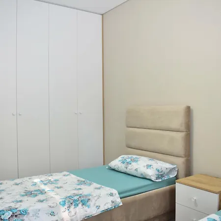 Apartmán San Pietro With Private Garden - 280 Durrës