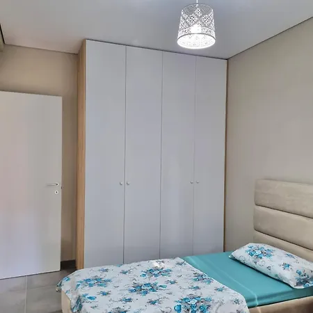 San Pietro With Private Garden - 280 Apartmán *